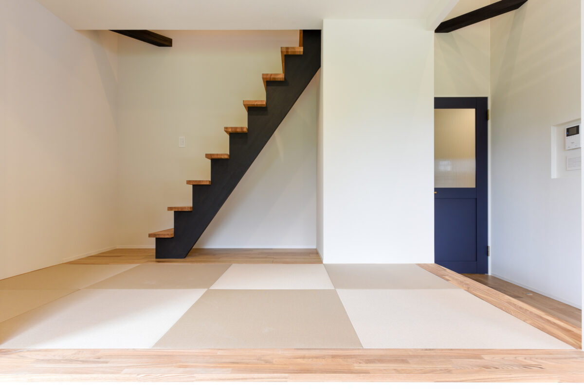 家族のそばに　ロフトのある平屋