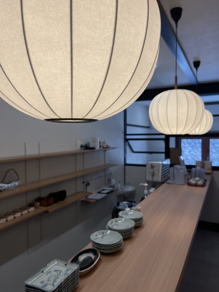 人と人を結ぶ、おむすび屋さん